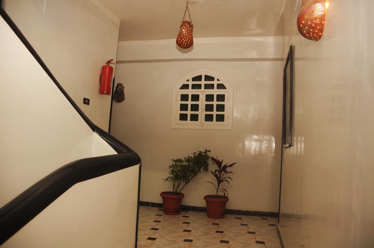 Happy Land Luxor Hostel Bagian luar foto