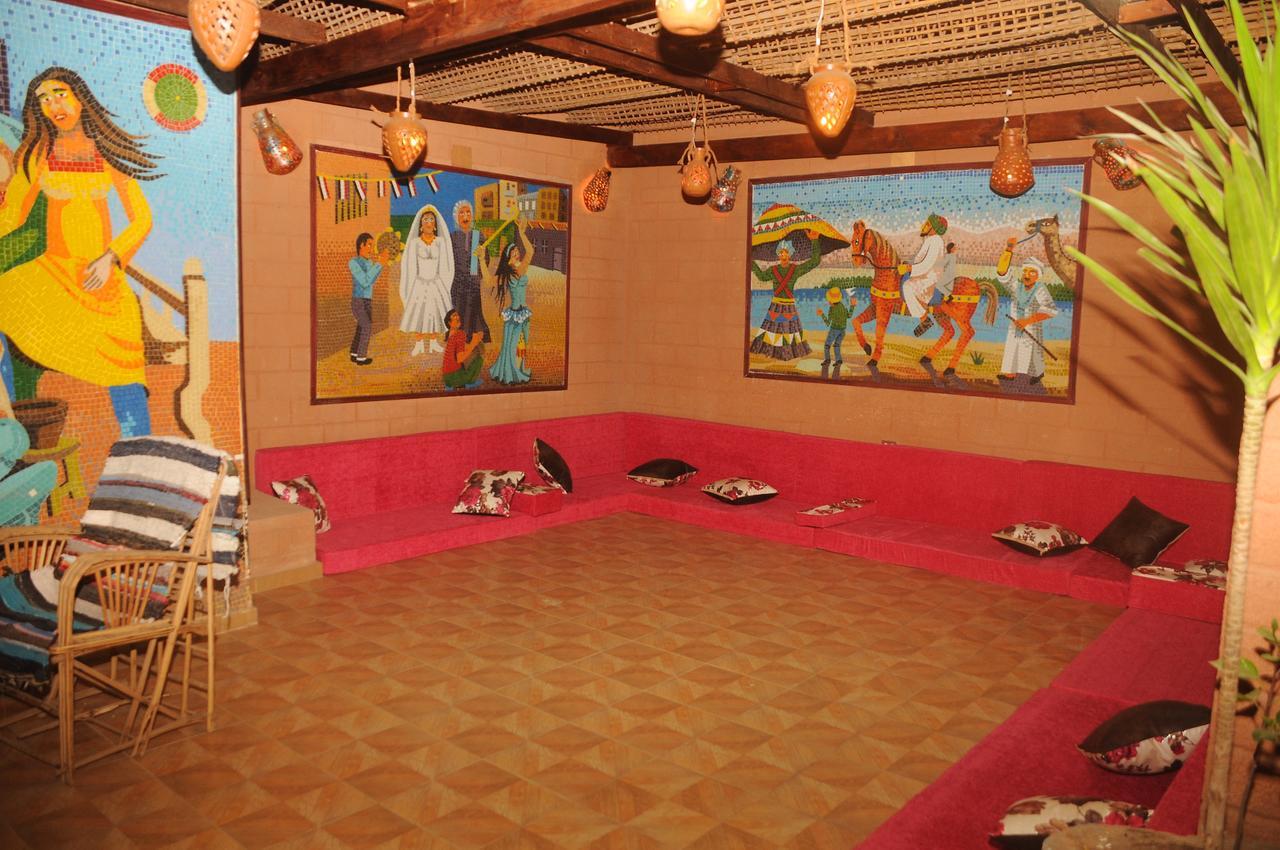 Happy Land Luxor Hostel Bagian luar foto
