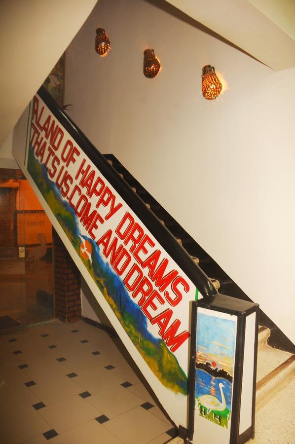 Happy Land Luxor Hostel Bagian luar foto
