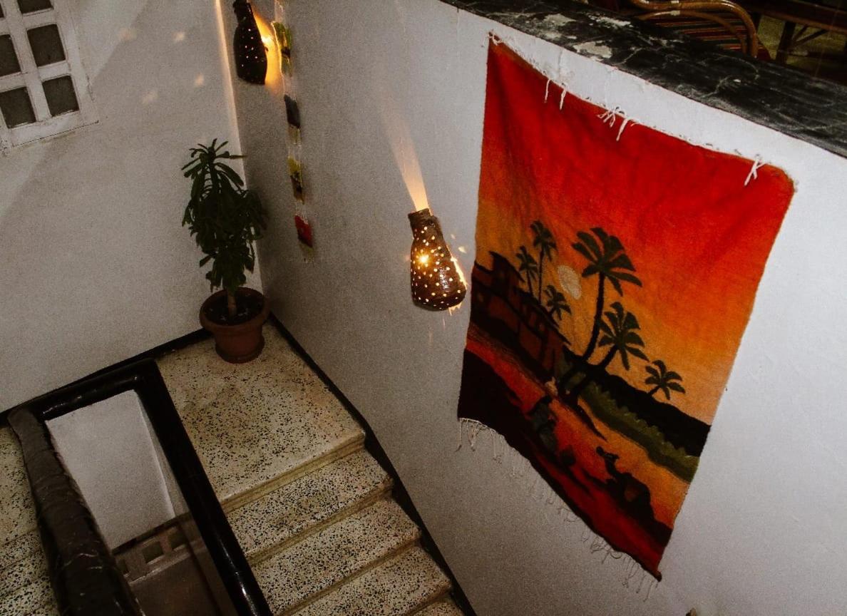 Happy Land Luxor Hostel Bagian luar foto